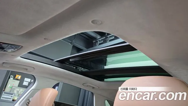 Hyundai Grandeur GN7 — Фото автомобиля 19
