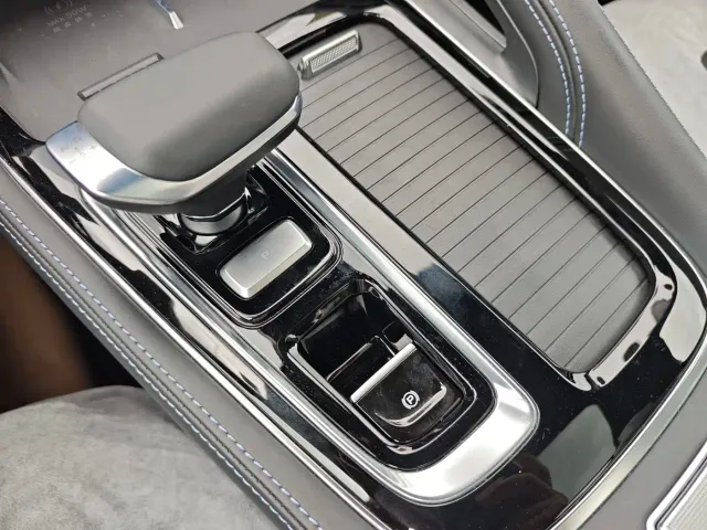 Geely Xingrui — Фото автомобиля 14
