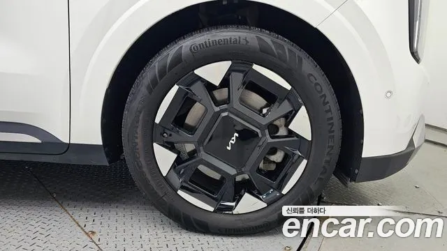 Kia Canival Новый Carnival 4 поколение Дизель 9 мест Signature — Фото автомобиля 21