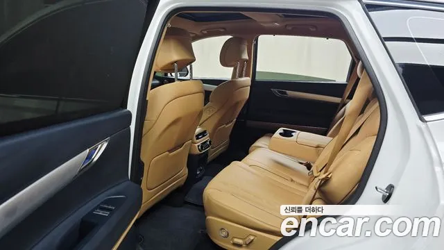 Genesis GV80 2.5T Бензин AWD — Фото автомобиля 12