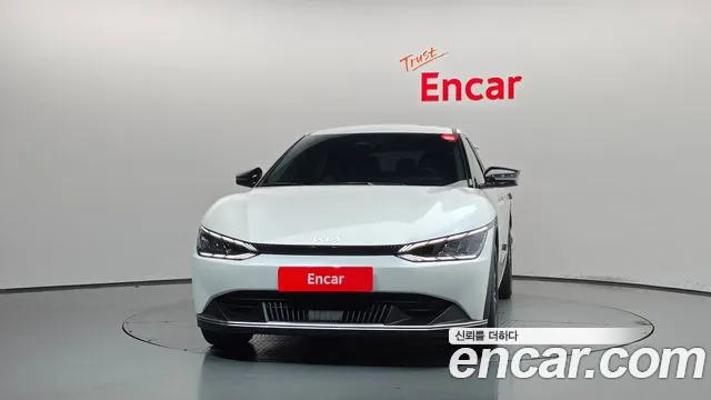 Kia EV6 — Фото автомобиля 3