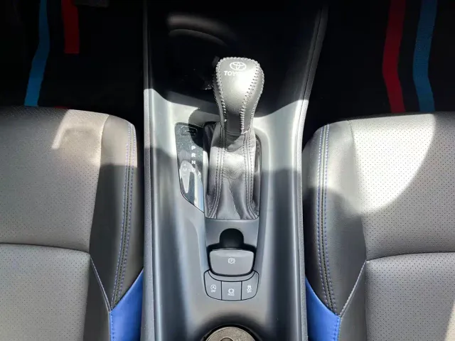 Toyota C-HR — Фото автомобиля 14
