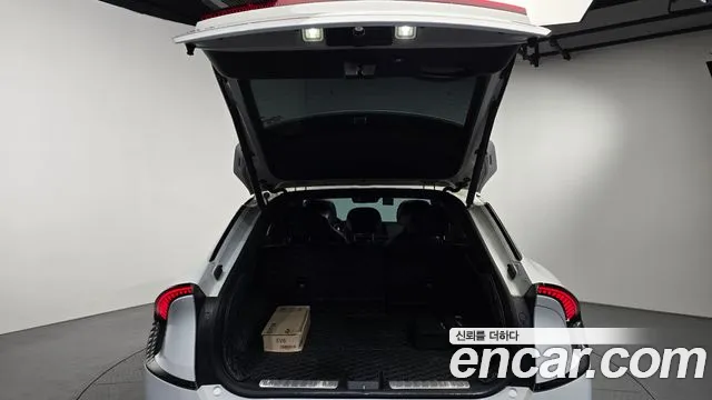 Kia EV6 — Фото автомобиля 25