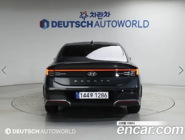 Hyundai Sonata — Фото автомобиля 4