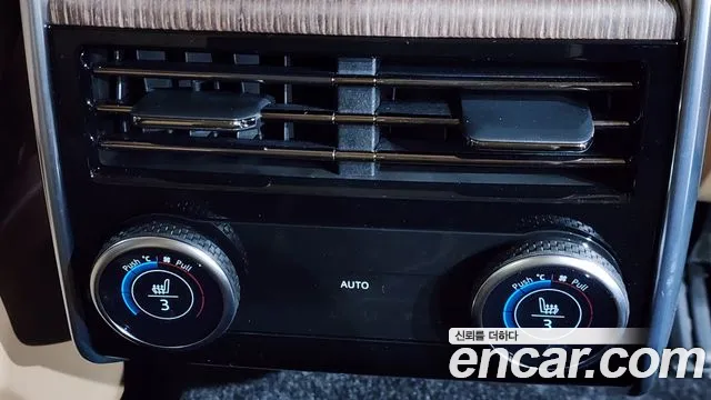 Land Rover Range Rover — Фото автомобиля 8