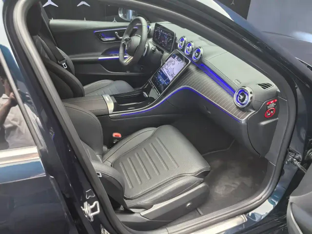 Mercedes-Benz C-Class — Фото автомобиля 20