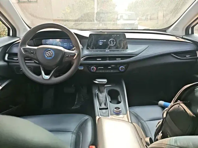 Buick Velite 6 — Фото автомобиля 9