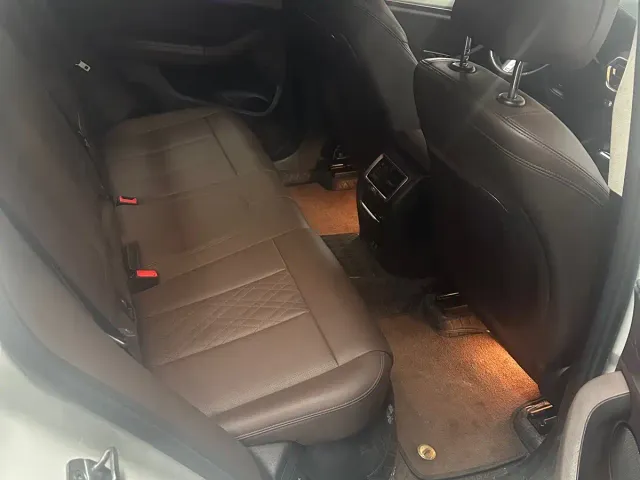 BMW iX3 — Фото автомобиля 10