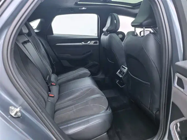 Geely Xingrui — Фото автомобиля 16