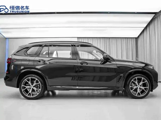 BMW X5 — Фото автомобиля 4