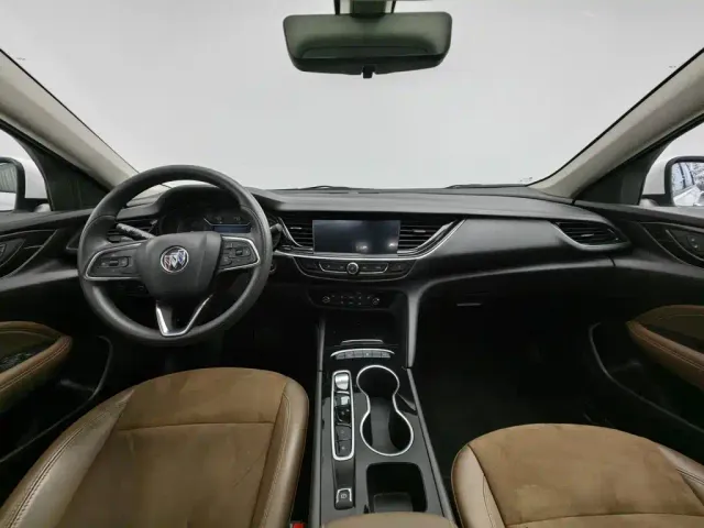 Buick Regal — Фото автомобиля 5