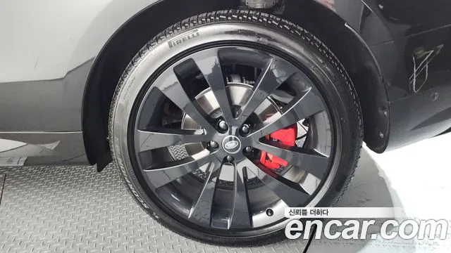 Land Rover Range Rover Sport — Фото автомобиля 15