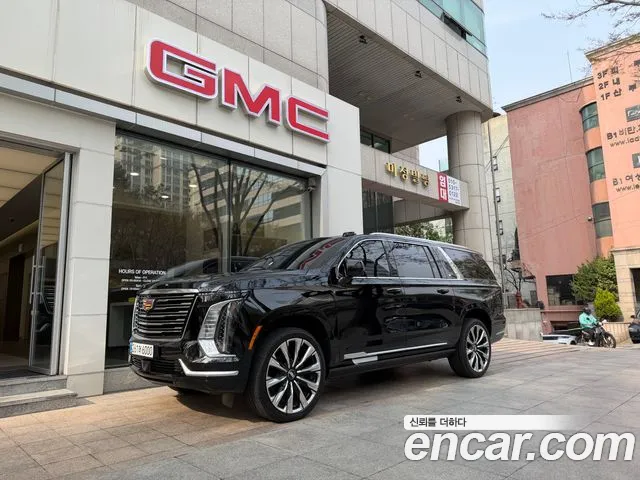 Cadillac Escalade Escalade 5 поколение — Фото автомобиля 3