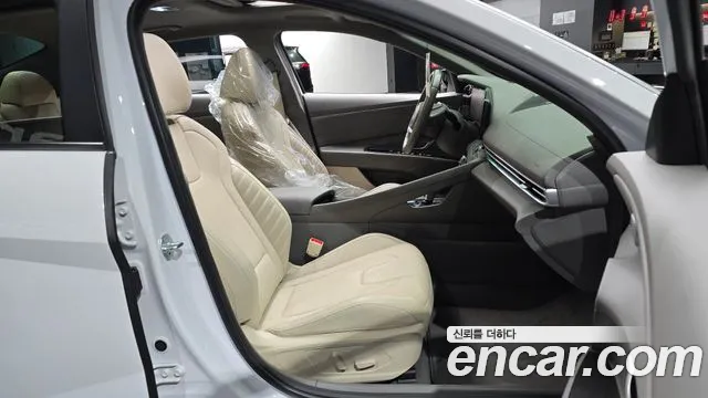 Hyundai Avante — Фото автомобиля 18