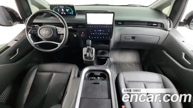 Hyundai Staria Staria — Фото автомобиля 6