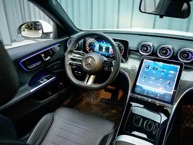 Mercedes-Benz C-Class — Фото автомобиля 5