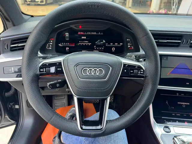 Audi A6L — Фото автомобиля 8