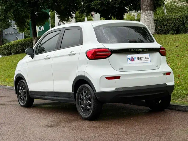 Leapmotor T03 — Фото автомобиля 4
