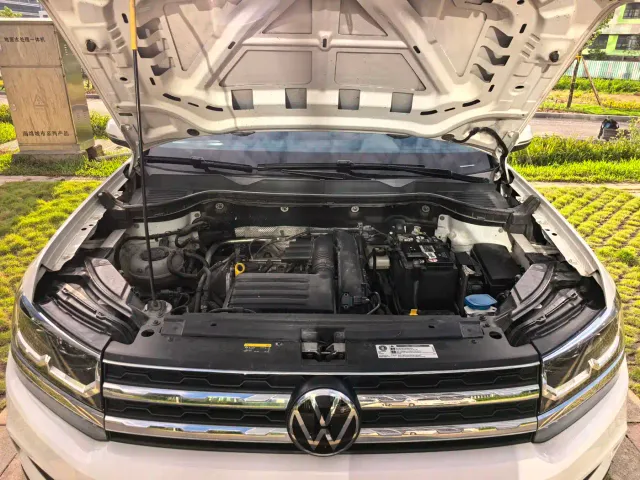 Volkswagen Tharu — Фото автомобиля 21