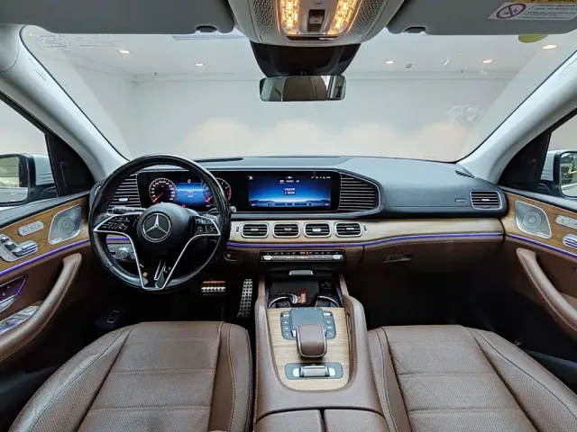 Mercedes-Benz GLS-Class — Фото автомобиля 12