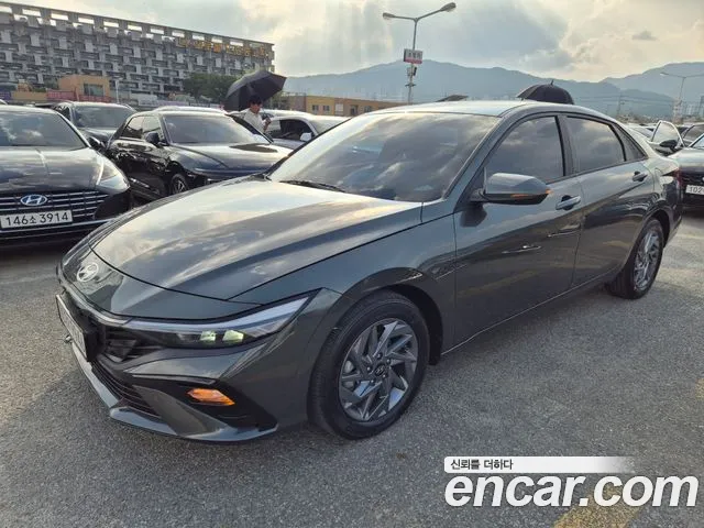 Hyundai Avante CN7 — Фото автомобиля 2