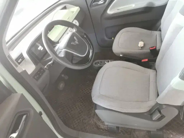 Wuling Hongguang Mini EV — Фото автомобиля 14