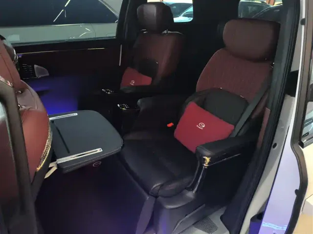 GAC Trumpchi M8 — Фото автомобиля 13