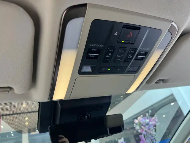 Toyota Vellfire — Фото автомобиля 25
