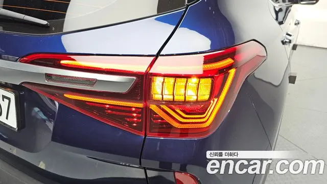 Kia Seltos Seltos Бензин 1.6 Turbo 4WD — Фото автомобиля 22