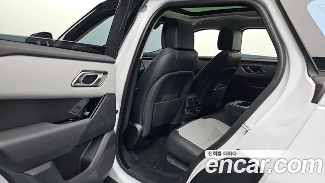 Land Rover Range Rover Velar — Фото автомобиля 11