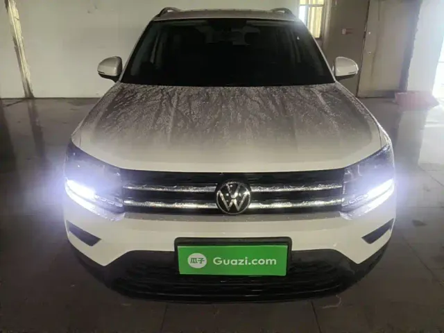Volkswagen Tharu — Фото автомобиля 2