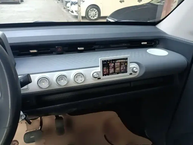 Wuling Hongguang Mini EV — Фото автомобиля 9