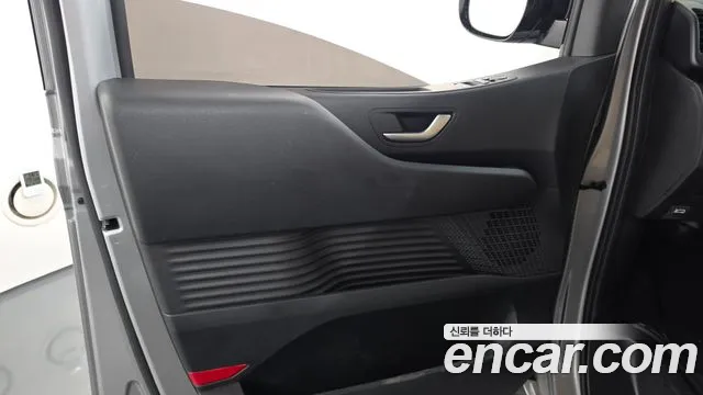 Hyundai Staria Staria — Фото автомобиля 23