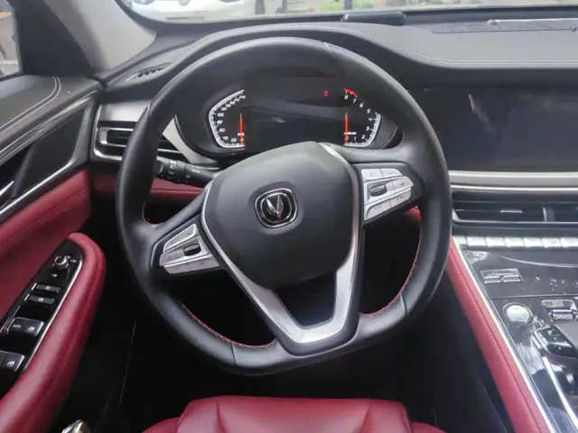 Changan CS85 COUPE — Фото автомобиля 15