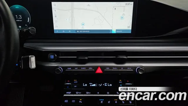 Hyundai Grandeur GN7 — Фото автомобиля 24