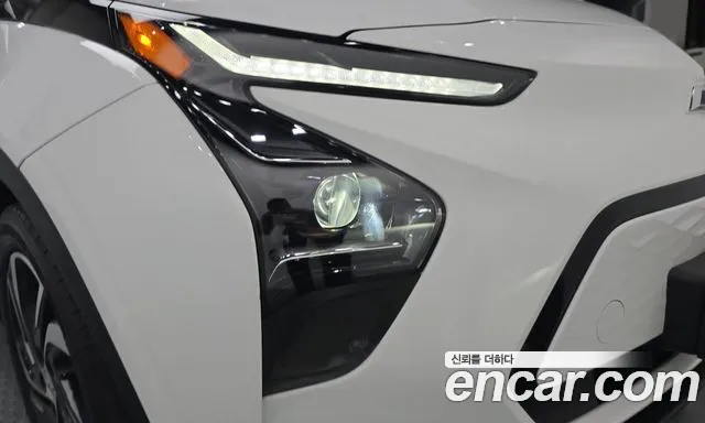 Chevrolet Bolt EV New — Фото автомобиля 7