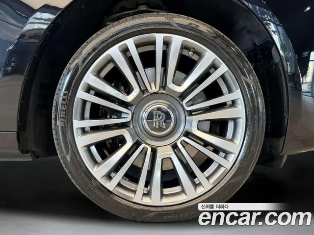 Rolls-Royce Ghost — Фото автомобиля 5