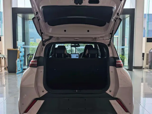 BYD Seagull — Фото автомобиля 8