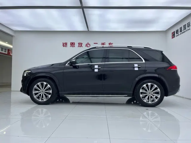 Mercedes-Benz GLE-Class — Фото автомобиля 4