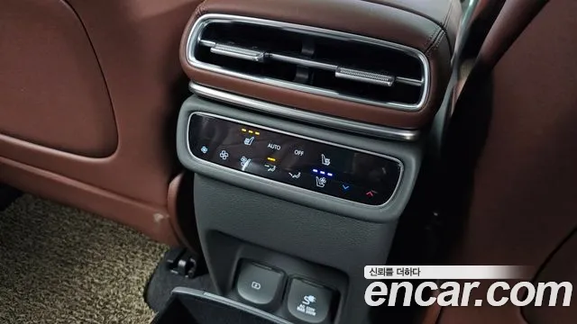 Genesis GV80 2.5T Бензин AWD — Фото автомобиля 15
