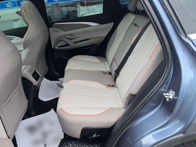 BYD Song Pro — Фото автомобиля 16