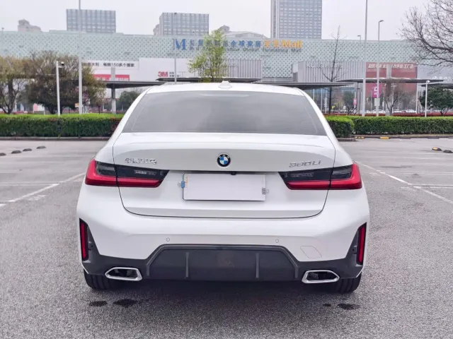 BMW 3 Series — Фото автомобиля 5
