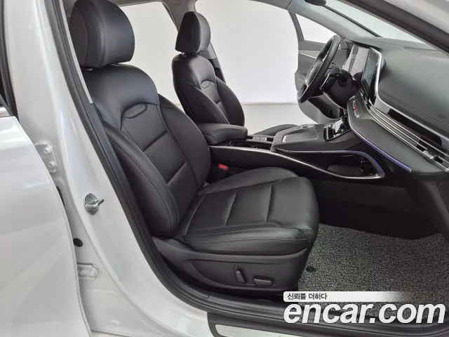 Hyundai Grandeur Новый Grandeur IG — Фото автомобиля 9