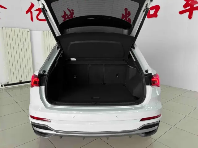Audi Audi Q3 2022 35 TFSI Fashion Dynamic — Фото автомобиля 19