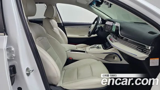 Hyundai Grandeur (New) Hybrid — Фото автомобиля 11