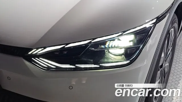Kia EV6 — Фото автомобиля 21