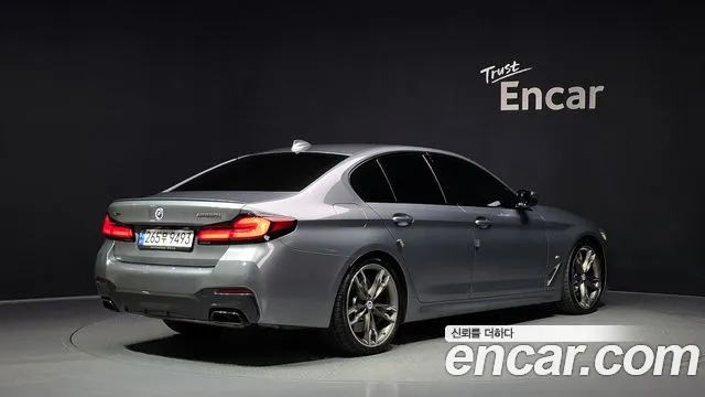 BMW 5-Series 5 серия (G30) — Фото автомобиля 2