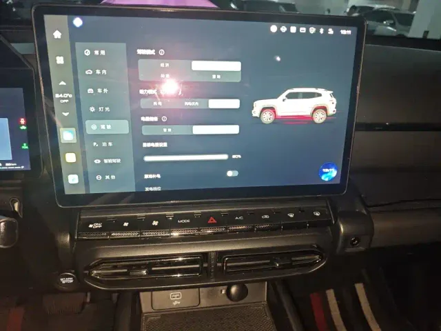 Haval Haval Second-Generation Big Dog New Energy 2023 DHT-PHEV 105km Trendy Electric Edition Plus — Фото автомобиля 7