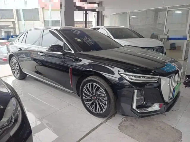 Hongqi H5 — Фото автомобиля 3