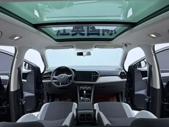 Jetta VS7 — Фото автомобиля 16